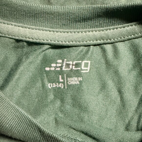 NEW BCG Girls' Long Sleeve Christmas Tree Graphic T-Shirt - Picture 5 of 6